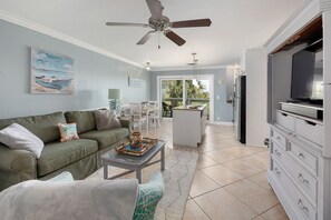 Smart TV - 2 bed/2 bath marsh front unit in Sea Palms (St. Simons Island)