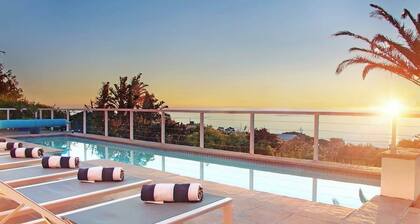 Rontree Camps Bay - Home with Pool & Ocean Views