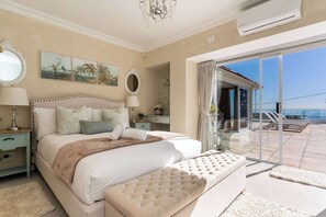 4 bedrooms, desk, iron/ironing board, WiFi