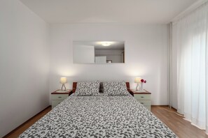 2 habitaciones, wifi gratis y ropa de cama