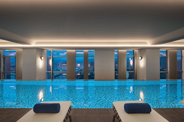 Indoor pool, outdoor pool