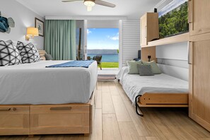 Free WiFi, bed sheets - Napili Bay beauty, a cozy oceanfront studio (Lahaina)
