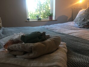 Apartment, Private Bathroom | Room amenity - Driftwood Loft (Downpatrick)