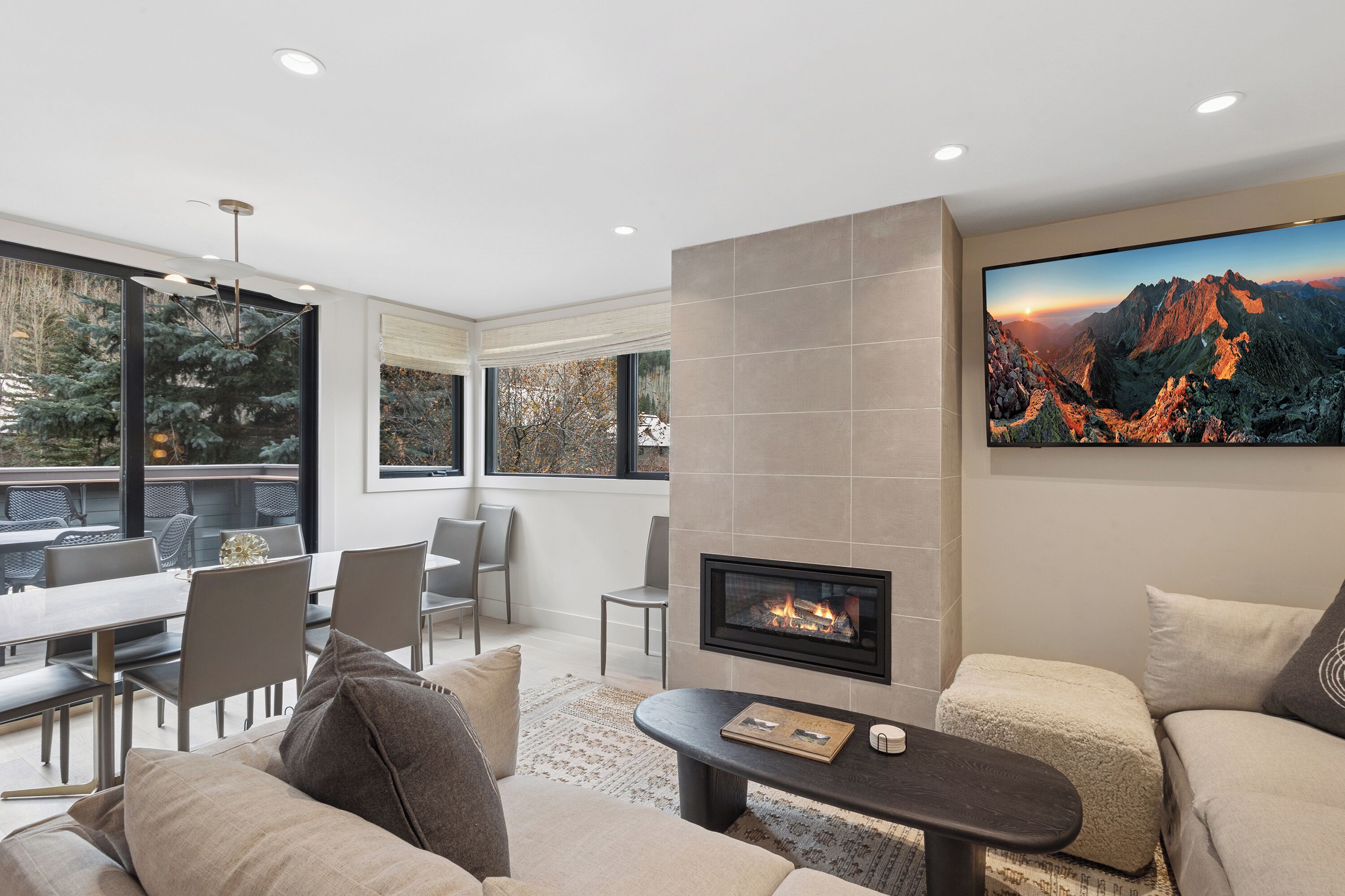 Walk-to-ski Telluride Luxury Home W/ Hot Tub, Views, Ski Locker - Ouray, CO