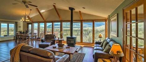 TV connectée, cheminée