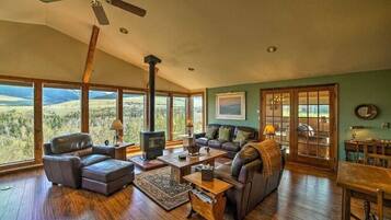 Televisor intel·ligent i llar de foc