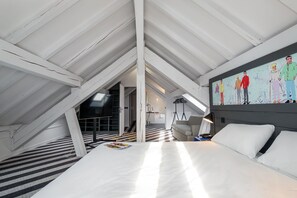 Suite | Safe på rommet, individuelt dekorert og skrivebord