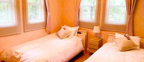 3 Schlafzimmer, kostenloses WLAN, Bettwäsche