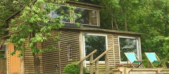 Beautiful quirky log cabin situated at the foot of Llandegla Forest 