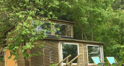 Beautiful quirky log cabin situated at the foot of Llandegla Forest