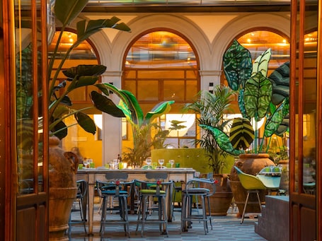 Restaurant. 25hours Hotel Florence Piazza San Paolino