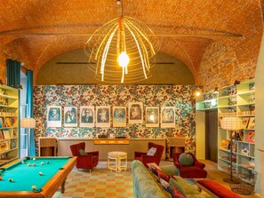 Exterior - 25hours Hotel Florence Piazza San Paolino (Florence)