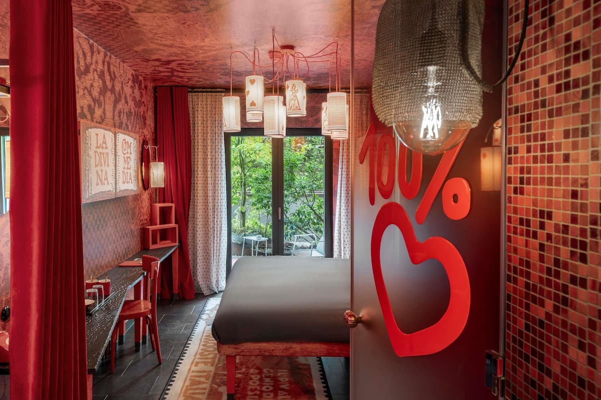 Large Rosso with private Garden | Premium bedding, down comforters, free minibar, in-room safe