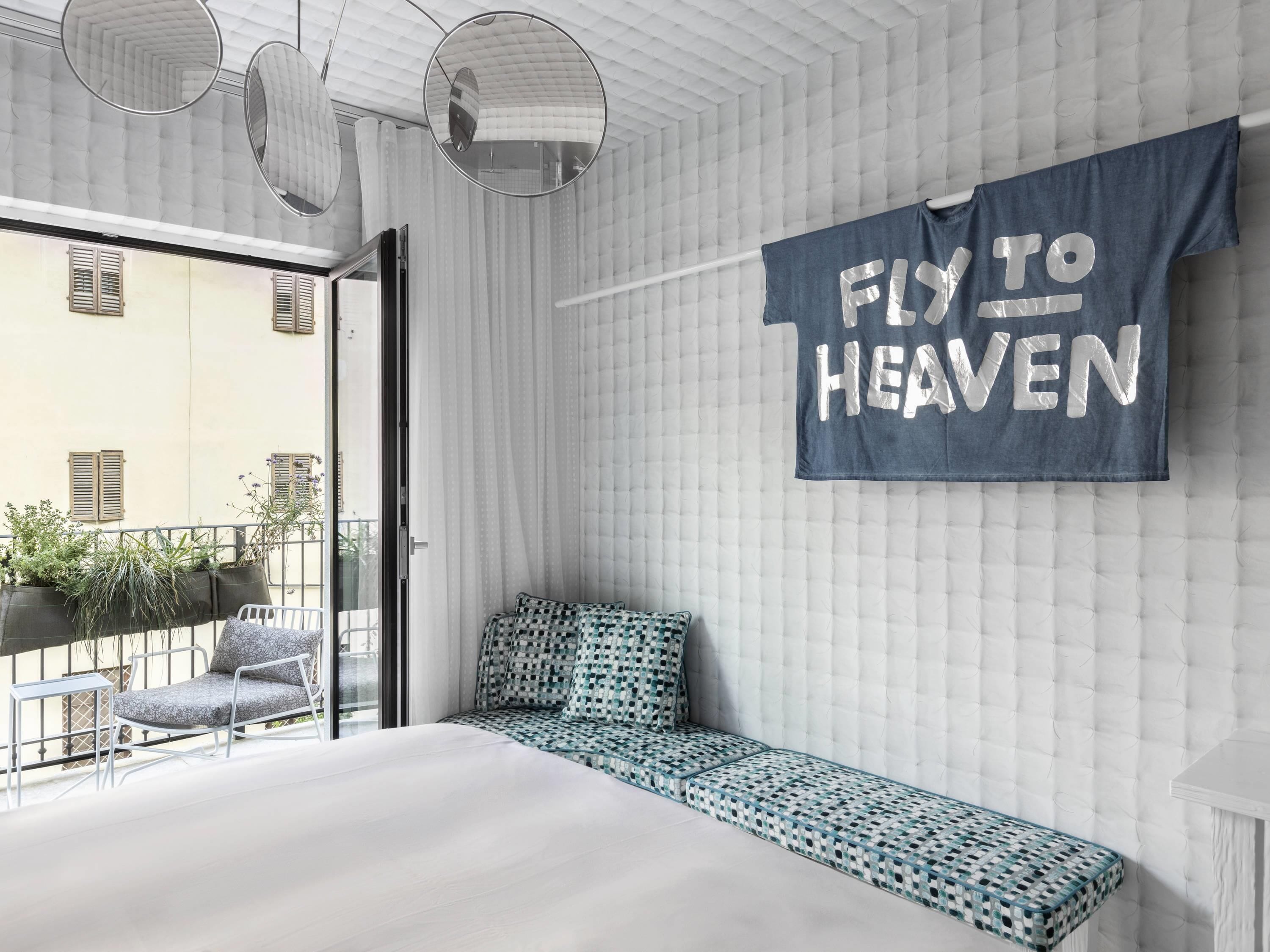 Medium Bianco with Balcony | Literie de qualité supérieure, couette en duvet d'oie