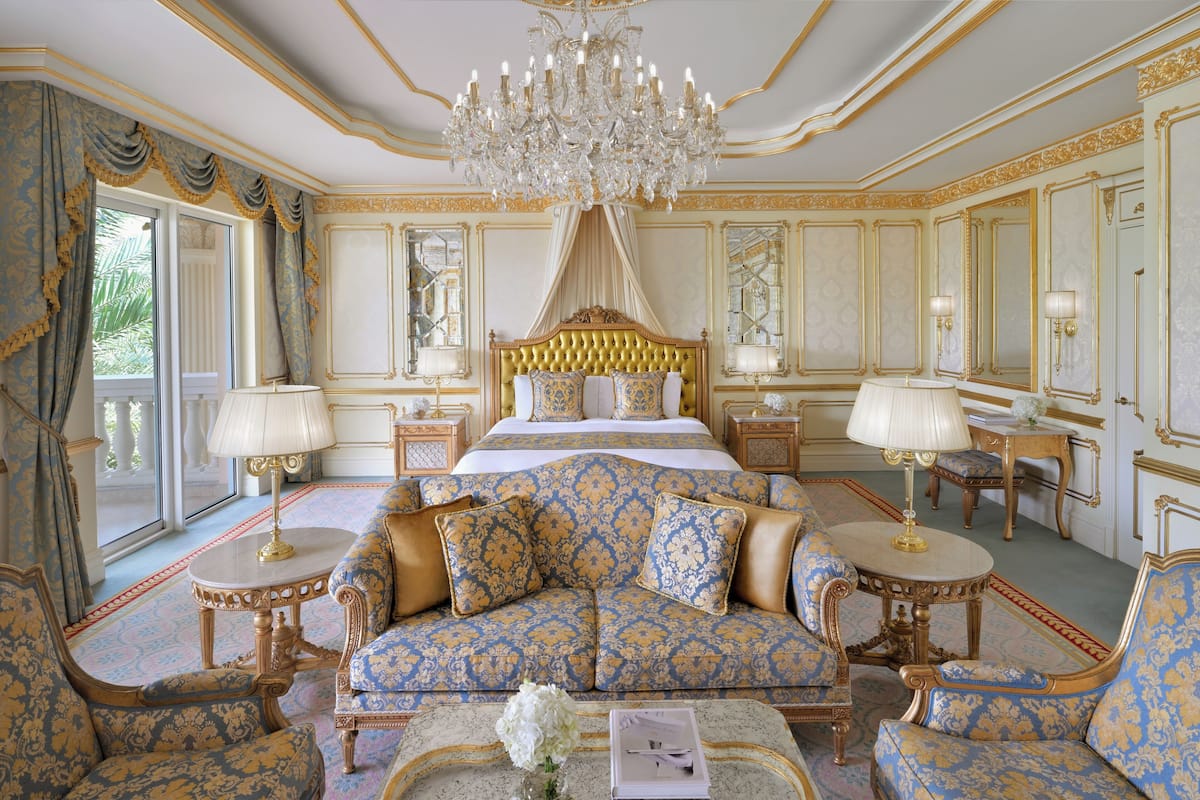 1 chambre, literie hypoallergénique, couette en duvet d'oie