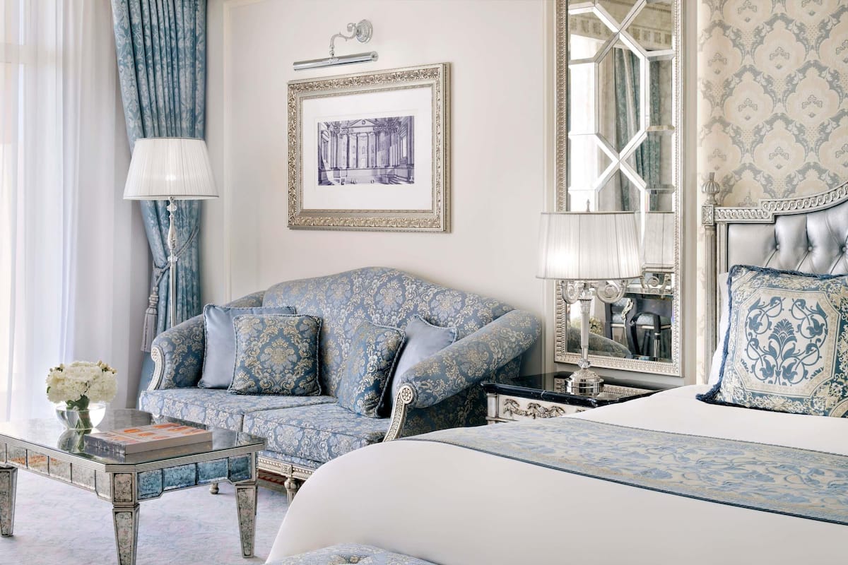 Raffles, Habitació Club, accés a la sala del club, vistes a l'oceà | Roba de llit hipoal·lergògena i cobrellits