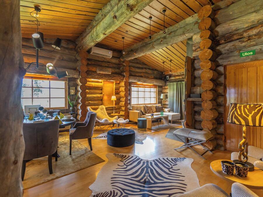 Premium Suite, 2 Bedrooms, Non Smoking, Sauna | Living area | Flat-screen TV