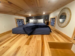 1 chambre, bureau, fer et planche à repasser, accès au Wi-Fi (inclus)