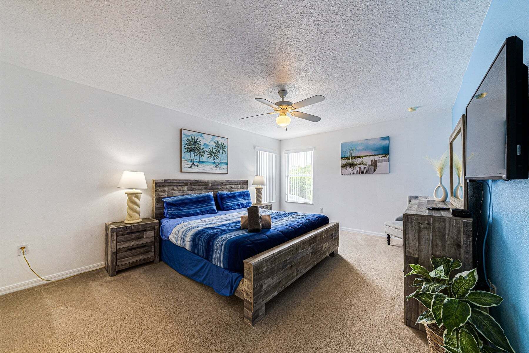 5 bedrooms, iron/ironing board, free WiFi, bed sheets