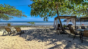 Vlak bij het strand