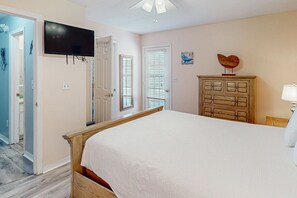 2 bedrooms, iron/ironing board, free Internet, bed sheets