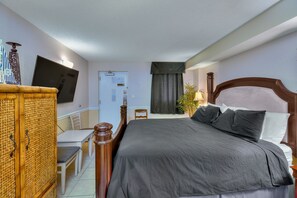 1 bedroom, free WiFi, bed sheets - Boardwalk Beach Resort #932 Gorgeous1 Bedroom Oceanfront Condo (Myrtle Beach)