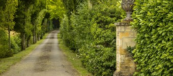 Located at the end of a private, tree lined drive, Cats Abbey Cottage a charming, semi-detached, Cot