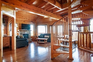 Télévision, cheminée, jeux vidéo, baby-foot