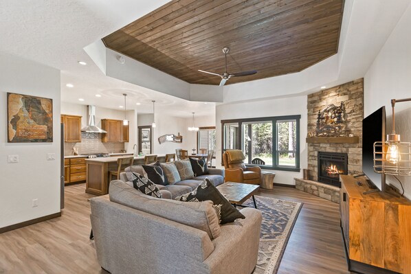 TV, fireplace, foosball, table tennis