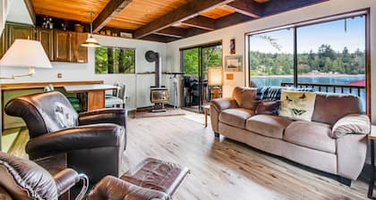 Soundfront Home w/ 3 Decks, Kayaks, Shared Dock & Water Views - 2 Dogs OK