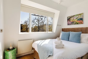 Design Apartment | 1 bedroom, soundproofing, free WiFi, bed sheets - Soho by Excel Apartments (London)