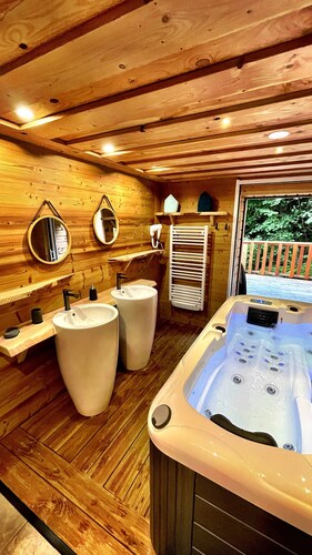 Mountain chalet with SPA