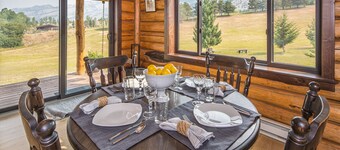 Rural home on 5 acres w/incredible views minutes to Bozeman - Sypes Canyon Cabin