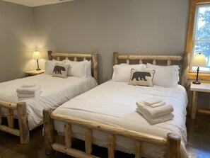 3 Schlafzimmer, Bügeleisen/Bügelbrett, Reisekinderbett, kostenloses WLAN