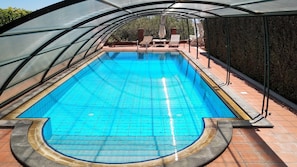 Indoor pool, outdoor pool