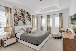 5 bedrooms, iron/ironing board, WiFi, bed sheets