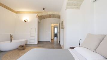 7 camere, ferro/asse da stiro, culla da viaggio, Wi-Fi gratuito