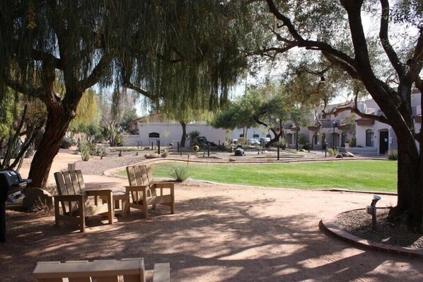 Terrace/patio - Scottsdale Resort Peaceful 2BR Condo with Fitness Center (Scottsdale)