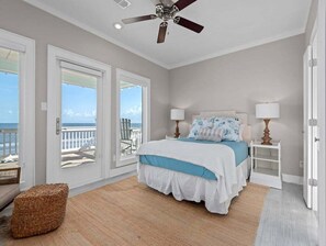 4 Schlafzimmer, Bügeleisen/Bügelbrett, kostenloses WLAN, Bettwäsche