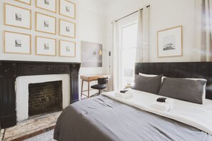 2 bedrooms, desk, iron/ironing board, free WiFi