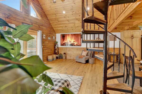 Interior - Elegant log chalet w/hot tub sitting on 36 private acres (South Gibson)