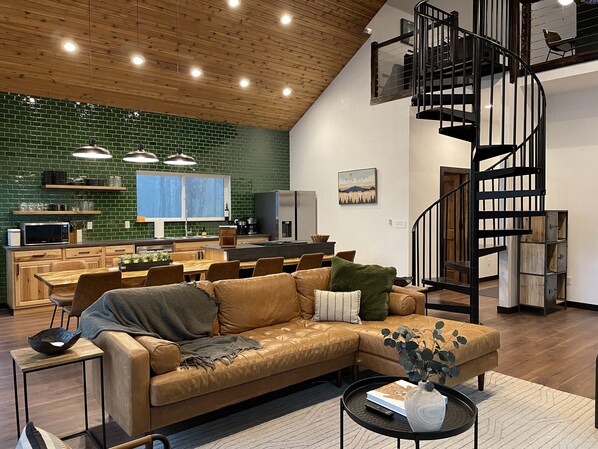 Smart-TV, Kamin, Tischfußball