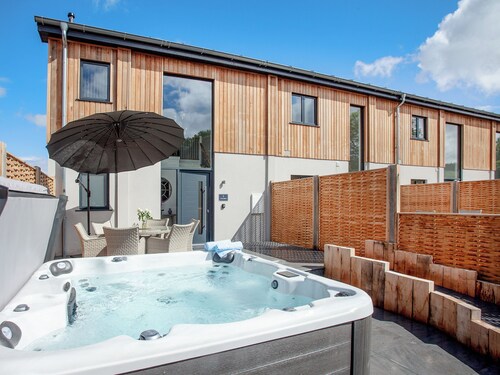 3 bedroom accommodation in Over Stowey, near Bridgwater
