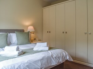 2 chambres, Wi-Fi gratuit, draps fournis