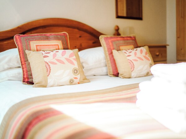 2 chambres, Wi-Fi gratuit, draps fournis