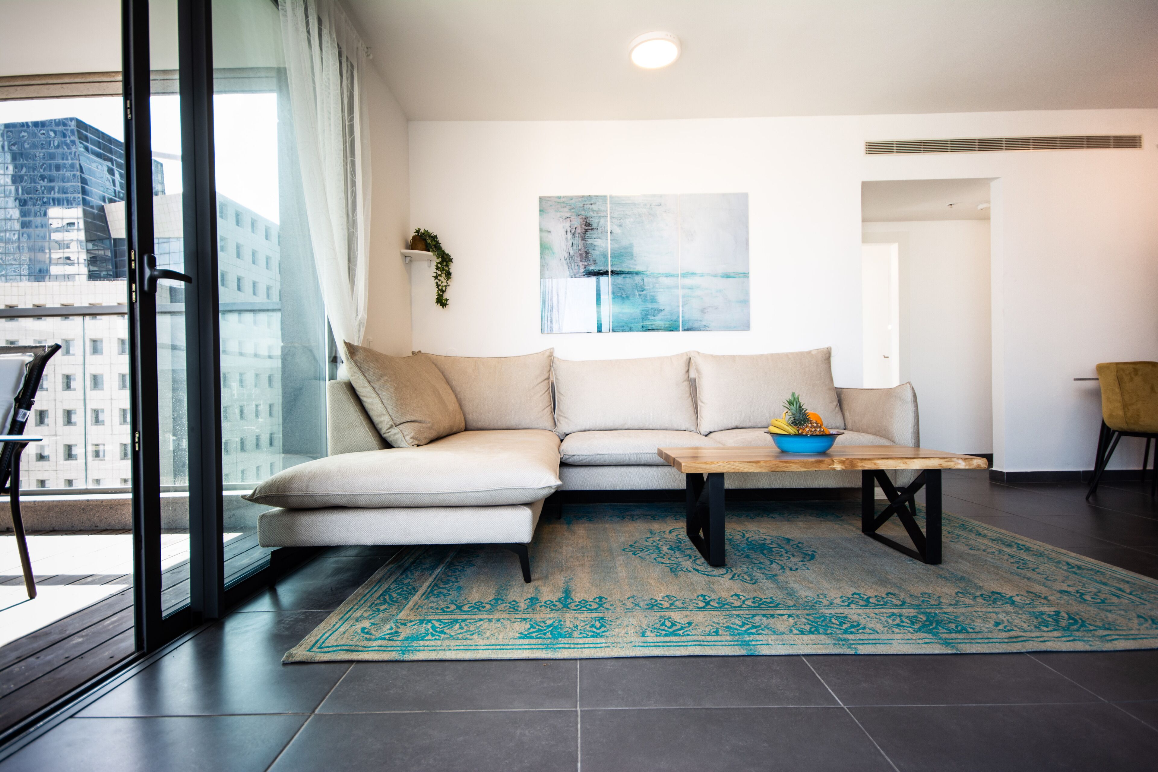 تلفزيون ذكي، مكتب