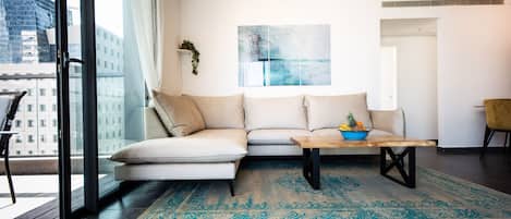 تلفزيون ذكي، مكتب