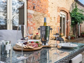 屋外ダイニングエリア