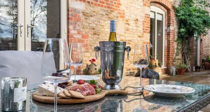4 bedroom accommodation in Dorrington, near Lincoln