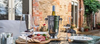 4 bedroom accommodation in Dorrington, near Lincoln